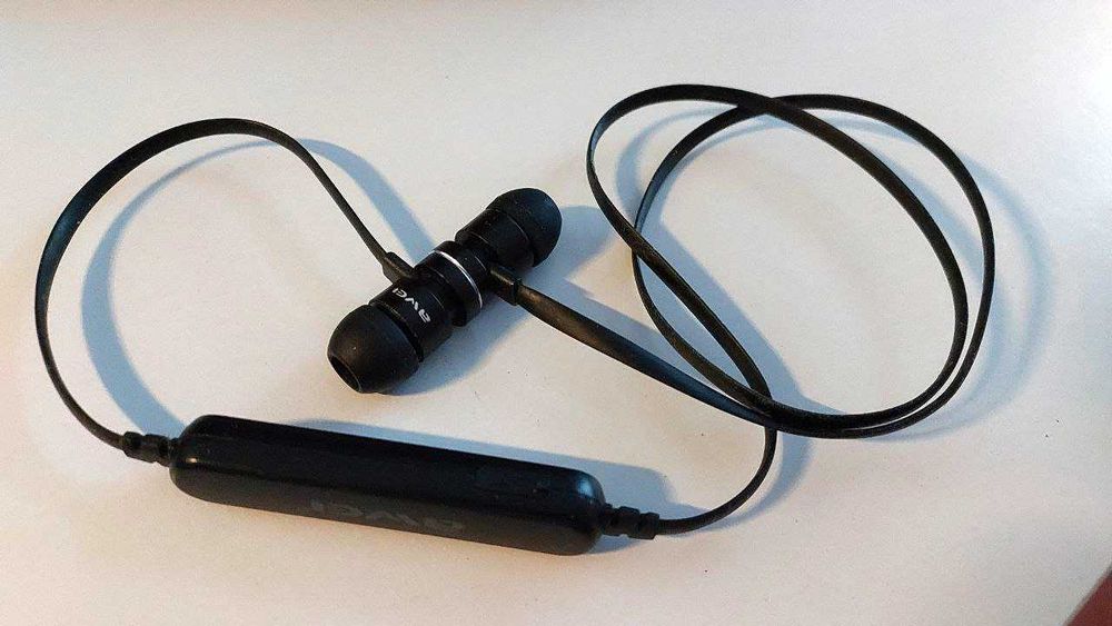 Навушники AWEI б/в, Fone Bluetooth навушники, запчастини  навушників