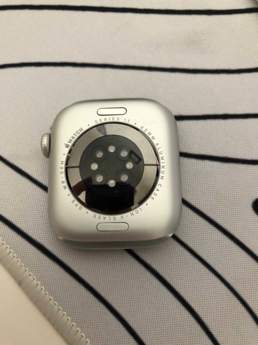 Apple Watch series 11 com garantia