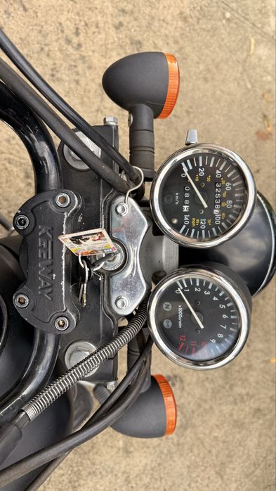 Keeway Superlight 125
