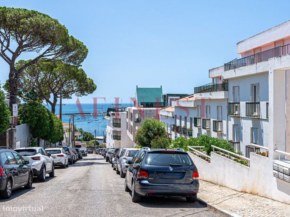 Apartamento T1 + 1 No Centro De Cascais