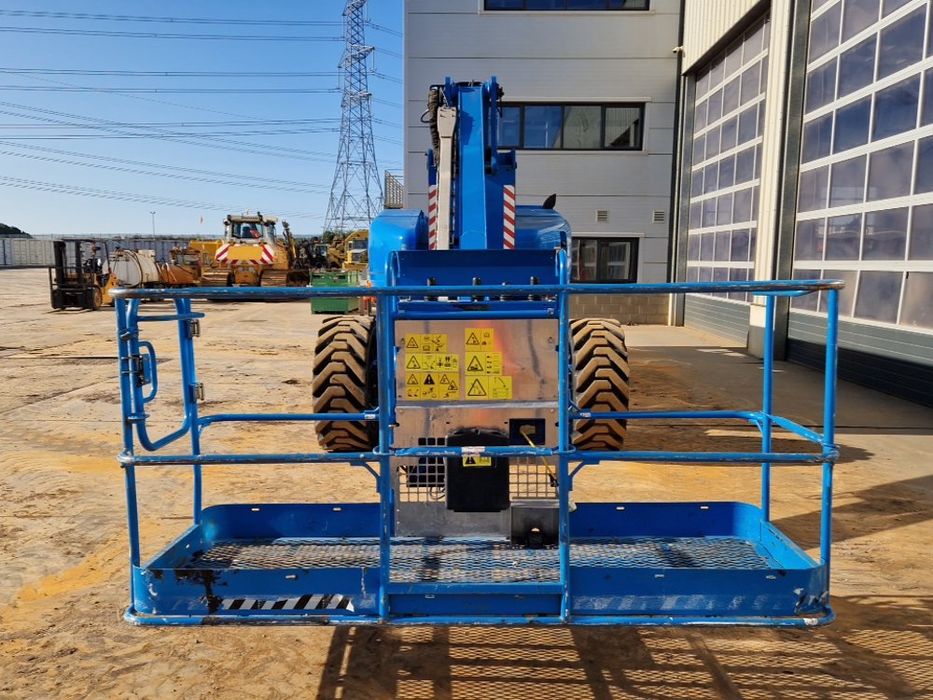 Телескопическая вышка Genie Z 135 , 2011 г