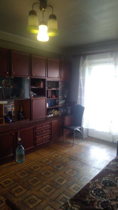 Продам 3-х кімнатну квартиру на Лісовому,вул.Курчатова   52000$