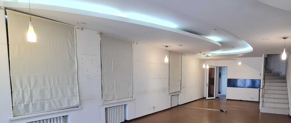 Продаж фасадного приміщення по вул. Погранична. 200 кв.м.