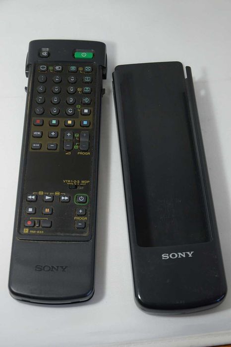 Comando Remoto Video Sony RM 833 Reversível