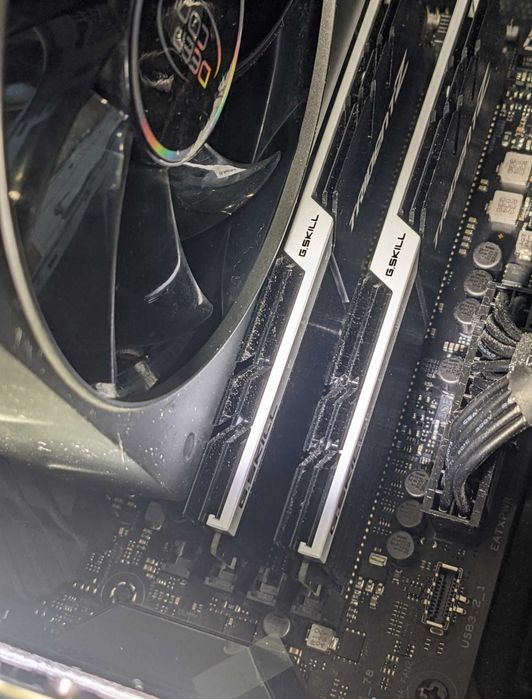 Core i7 10700k/ Asus ROG Maximus XII HERO (WI-FI)/ g.skill DDR4 32 gb