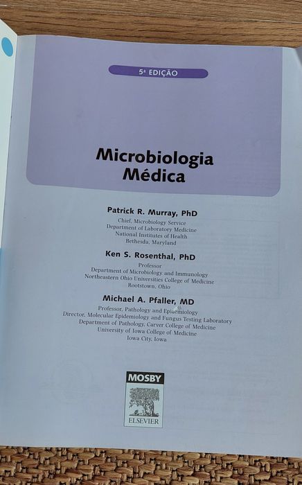 Microbiologia Médica