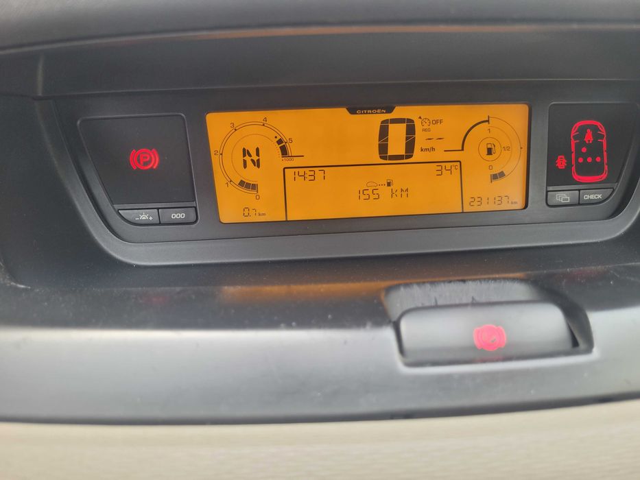 Citroên C4 pICASSO-09