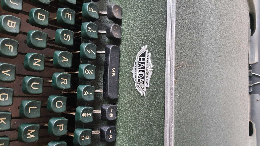 Maquinas de escrever antigas marcas Halda Olympia e Philips