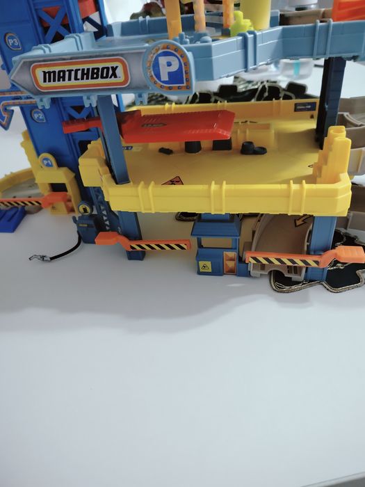 Garaż matchbox duzy