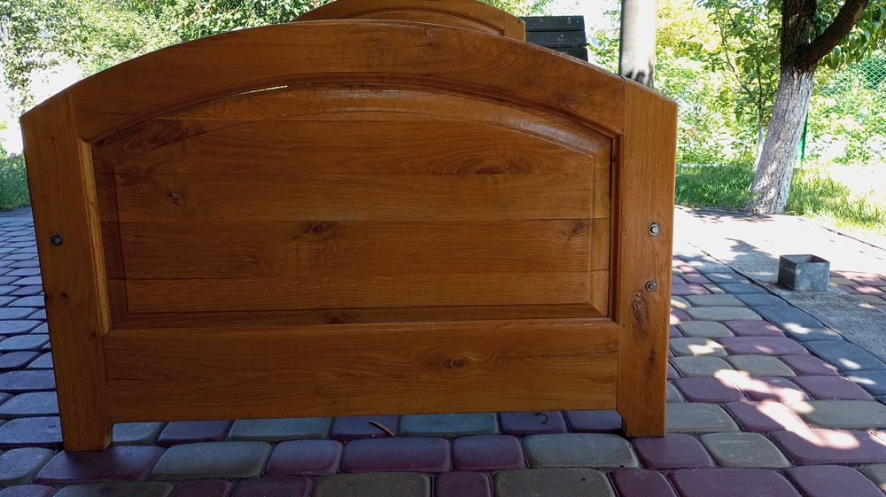 Дубове ліжко 200×90 см, масив. Односпальне, півтораспальне