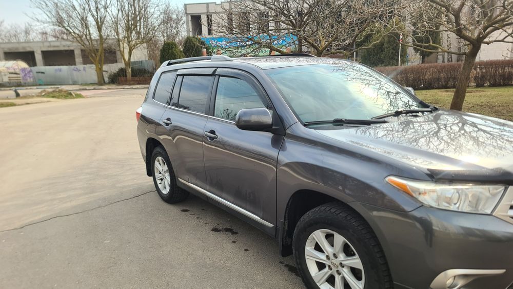 Toyota highlander