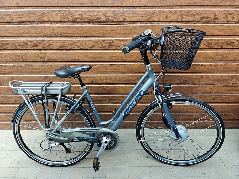 Rower elektryczny GAZELLE AGILE GOLD LINE 1700km 11AH 400 WH 36v 49cm tylko 84 ładowania Śliczna Hydrauliczne hamulce Nowy koszyk gratis