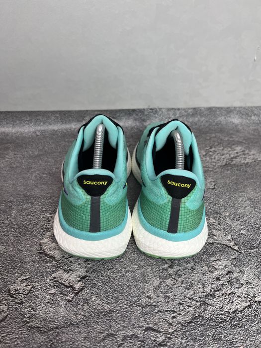Кросівки Saucony