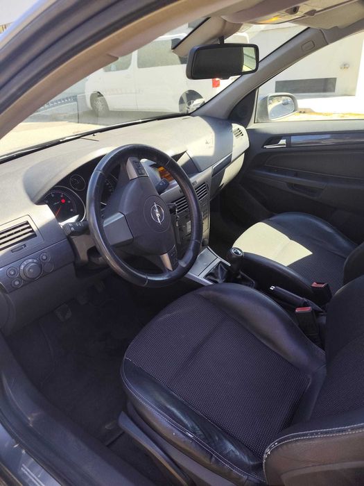 Vendo Opel Astra H 5M 1.7CDTI