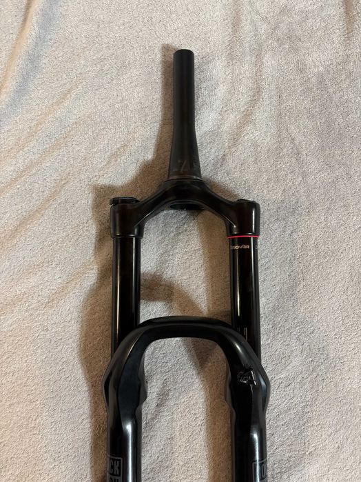 Rock Shox Yari RC motion control