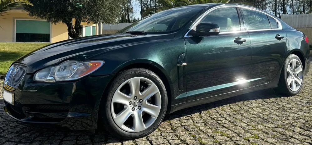 Jaguar XF 2.7 D V6 Premium Luxury