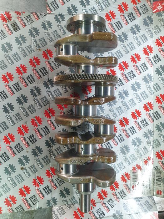 Колінвал Коленвал 2.0 CGI m270.920 CLA X117 GLA X156 W176 W246 W242