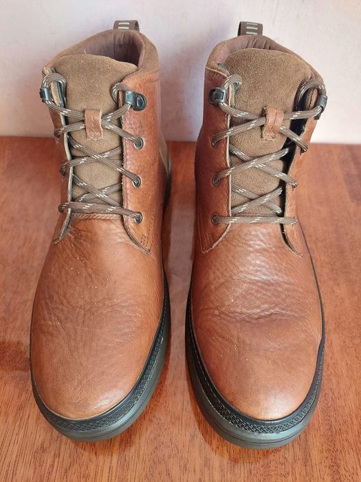 Черевики clarks на gore tex оригінал 

Стан класний 

Розмір по бірці: