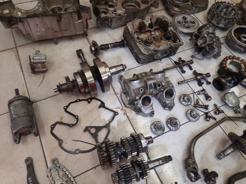 Honda dominator 650 nx silnik części wał iskrownik magneto kartery