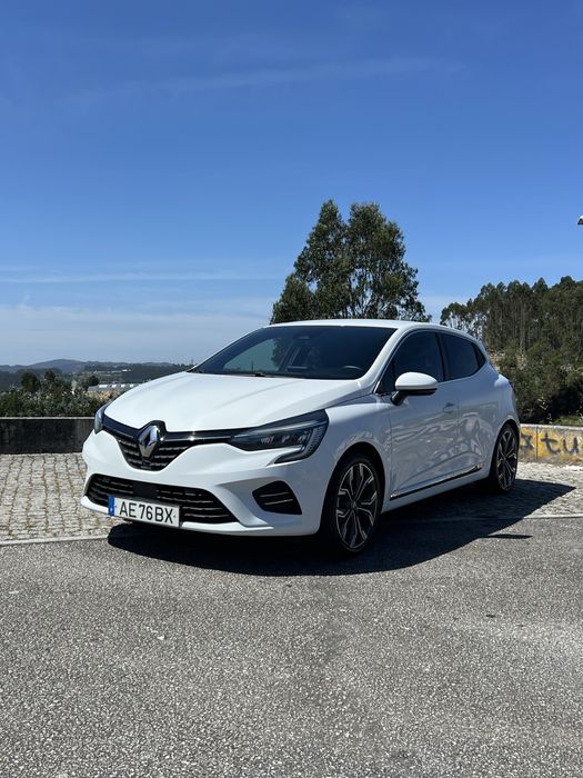 Renault clio E-Tech hybrid 1.6