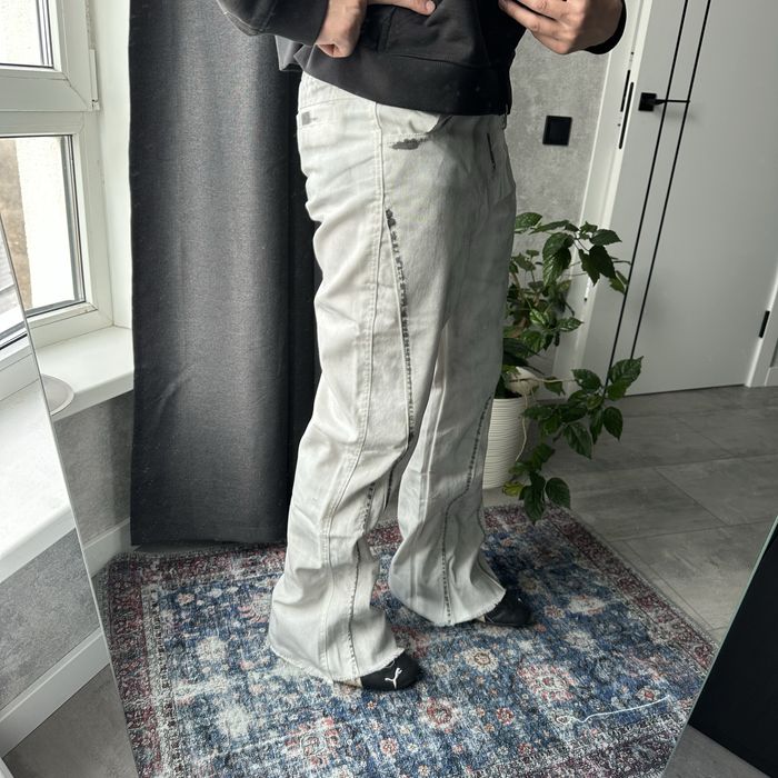 Фларед білі кльош джинси реп джинсы y2k клеш  опиум Opium flared jeans