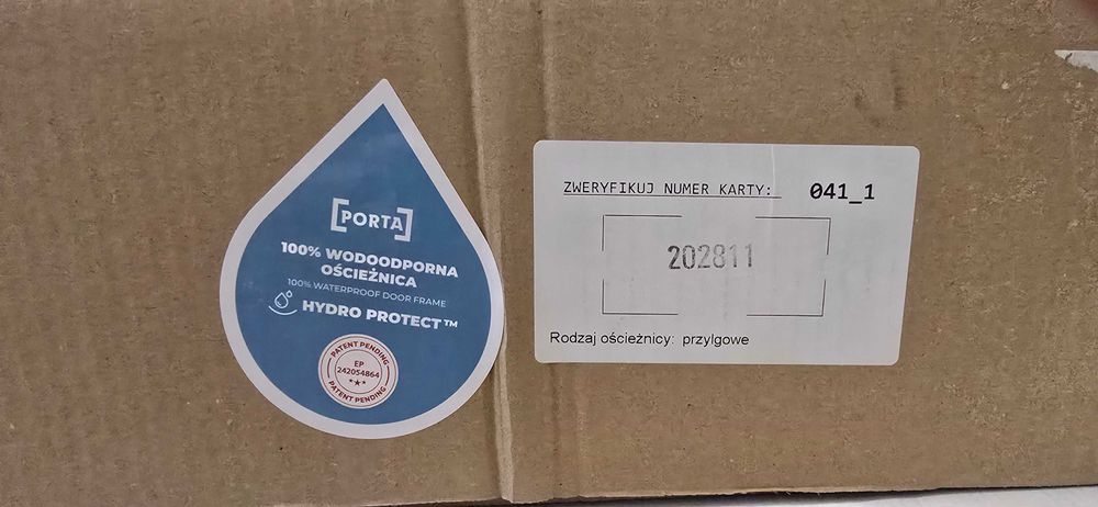 Drzwi z ościeżnicą PORTA Vector typ U  - kaszmir 80 prawee