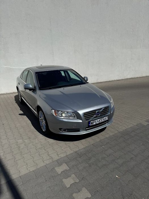 Volvo S80