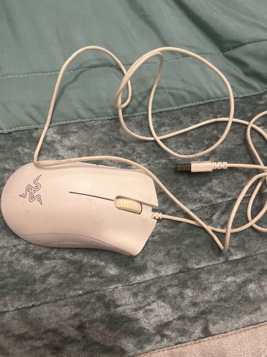 Rato Gaming RAZER Deathadder (6400 dpi - Branco)