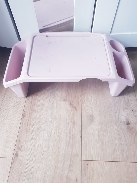 Stolik śniadaniowy pod laptopa, podstawka  marki  Agata meble