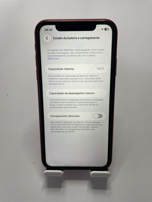 IPhone 11 vermelho