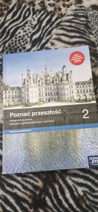 Sprzedam kl 1i 2 technikum/liceum