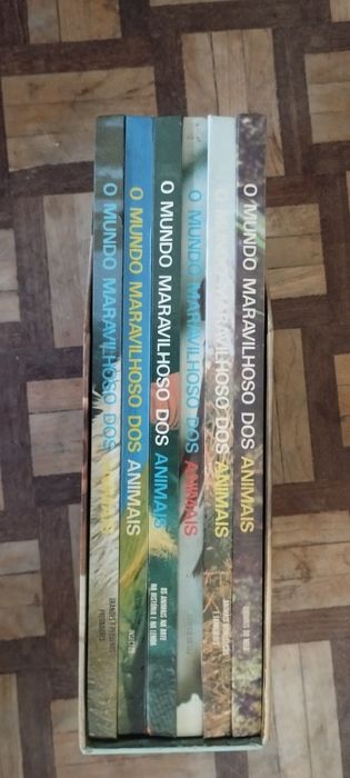 Enciclopédia o mundo maravilhoso dos animais