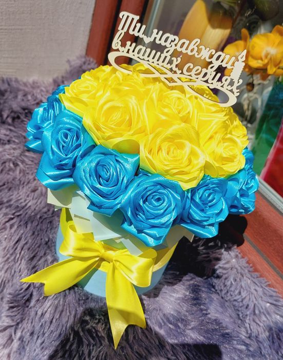 Букети з атласної стрічки