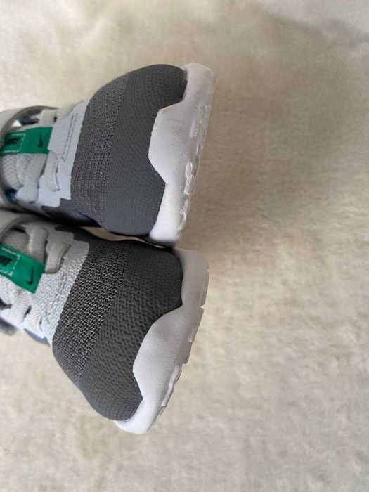 кросівки  Nike оригінал, розм 22