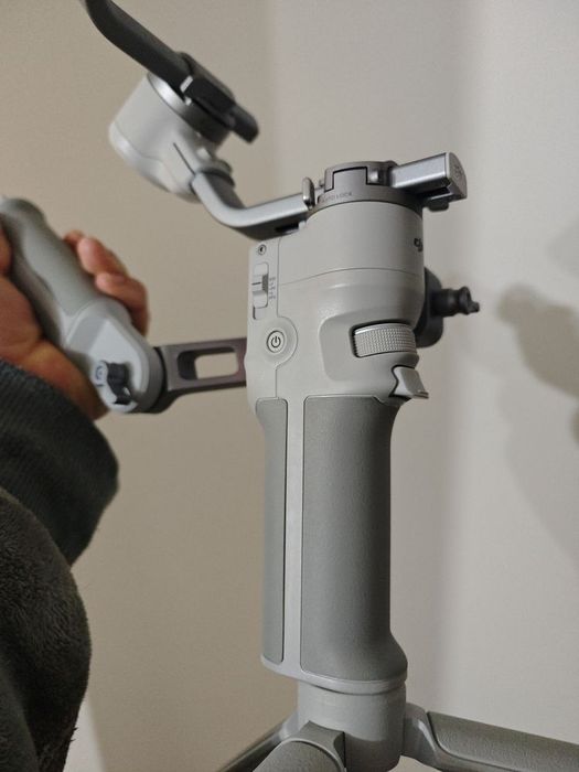 Gimbal DJI RS4 mini Creator combo