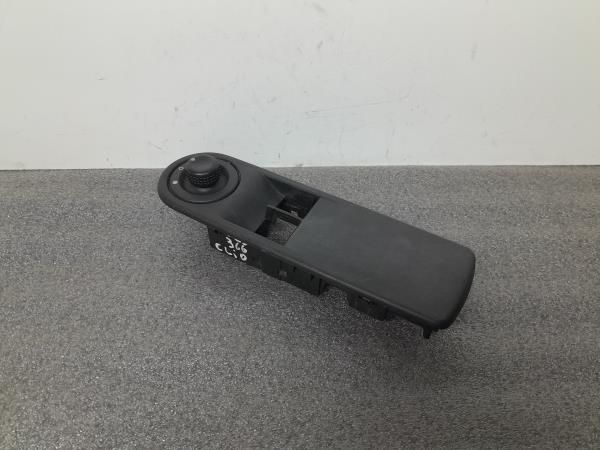 Interruptor / Botao (Espelhos) RENAULT Clio IV Grandtour (KH_)