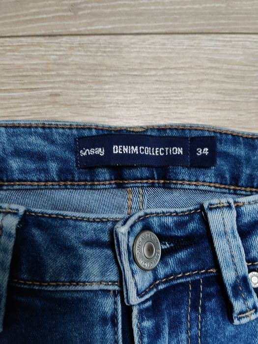 Jeansy Sinsay r.34 prosta nogawka
