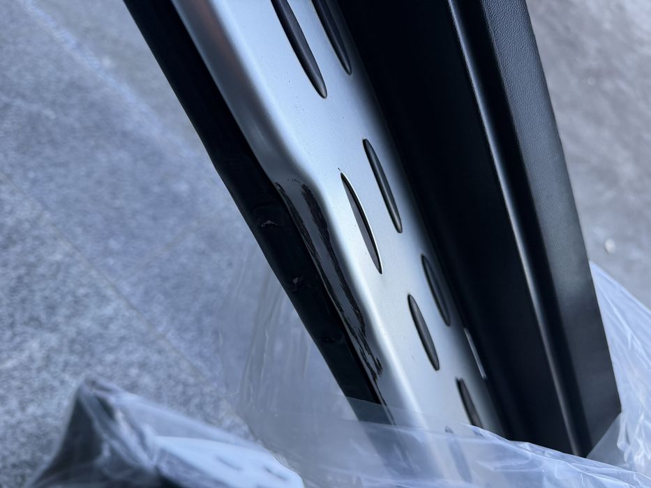 Estribos (pousa pes) originais mercedes