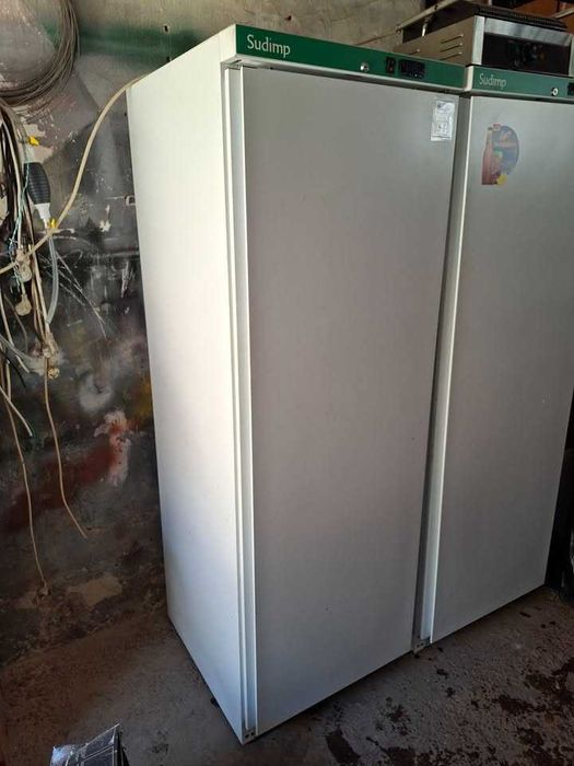 Frigorifico e congeladora vertical sudimp