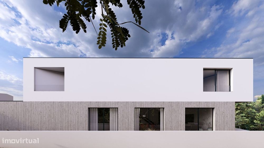 Lote de Terreno com Projeto Aprovado para Construção de Moradia