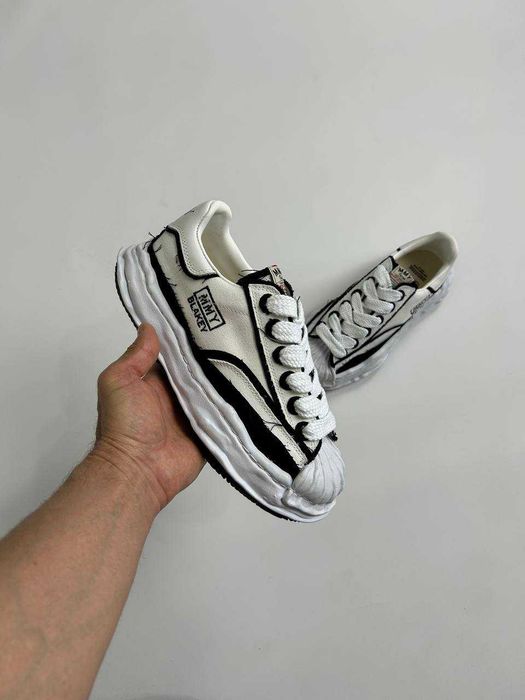 Кеди MMY Maison Mihara Yasuhiro BLAKEY 43 27  белые кеды custom opium