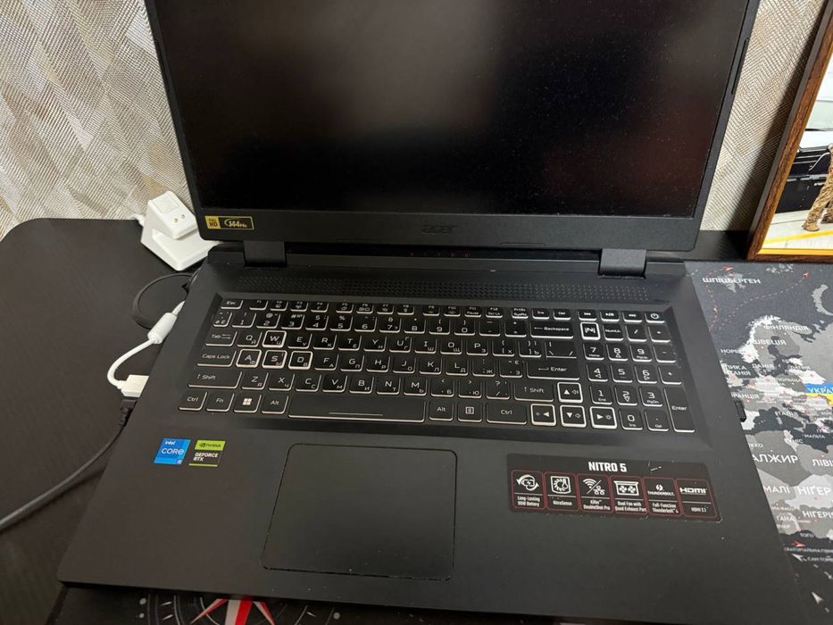 Продається ігровий ноут