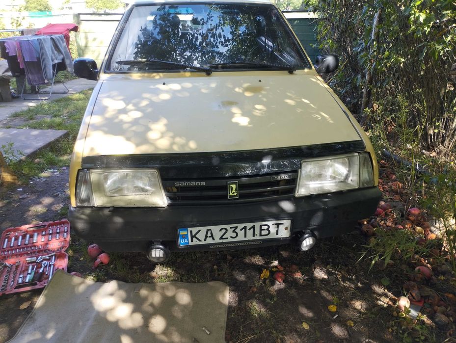 Автомобиль ваз 2109