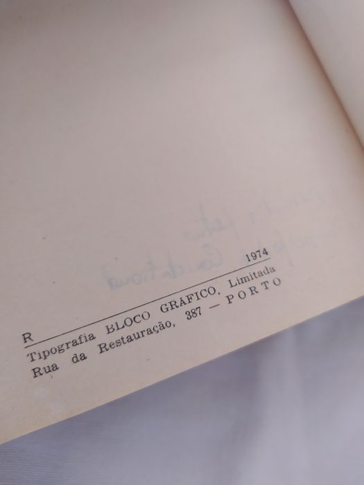 Dicionário de Português Francês. Olívio de Carvalho. 1974