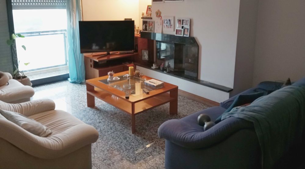 Apartamento T3+1 em Águas Santas