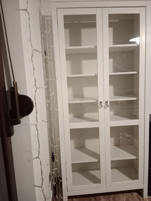 Witryna  Hemnes nowa biała