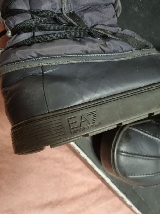 EMPORIO  ARMANI  EA7  термочоботи  розмір 45, 29см