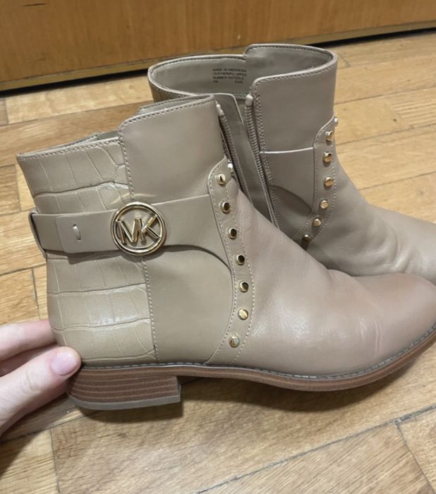 Botim Michael Kors