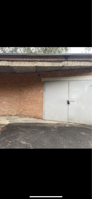 Продам гараж на леваде  чураівни