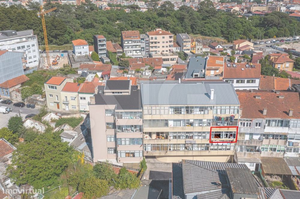 T2+1 com Varandas, Lugar de garagem, Totalmente Remodelado - Paranhos